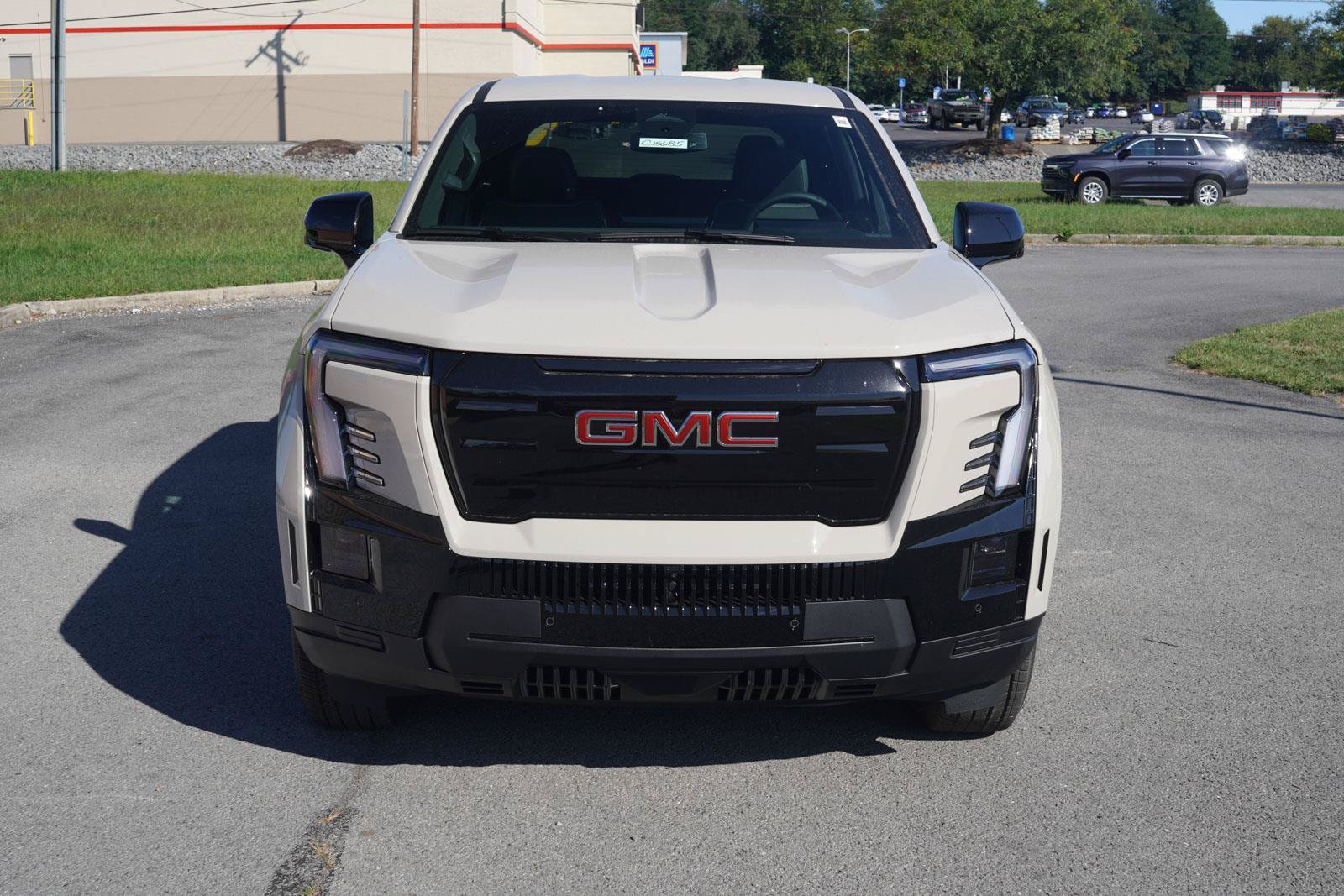 New 2026 GMC Sierra EV Elevation AWD/4WD image 6