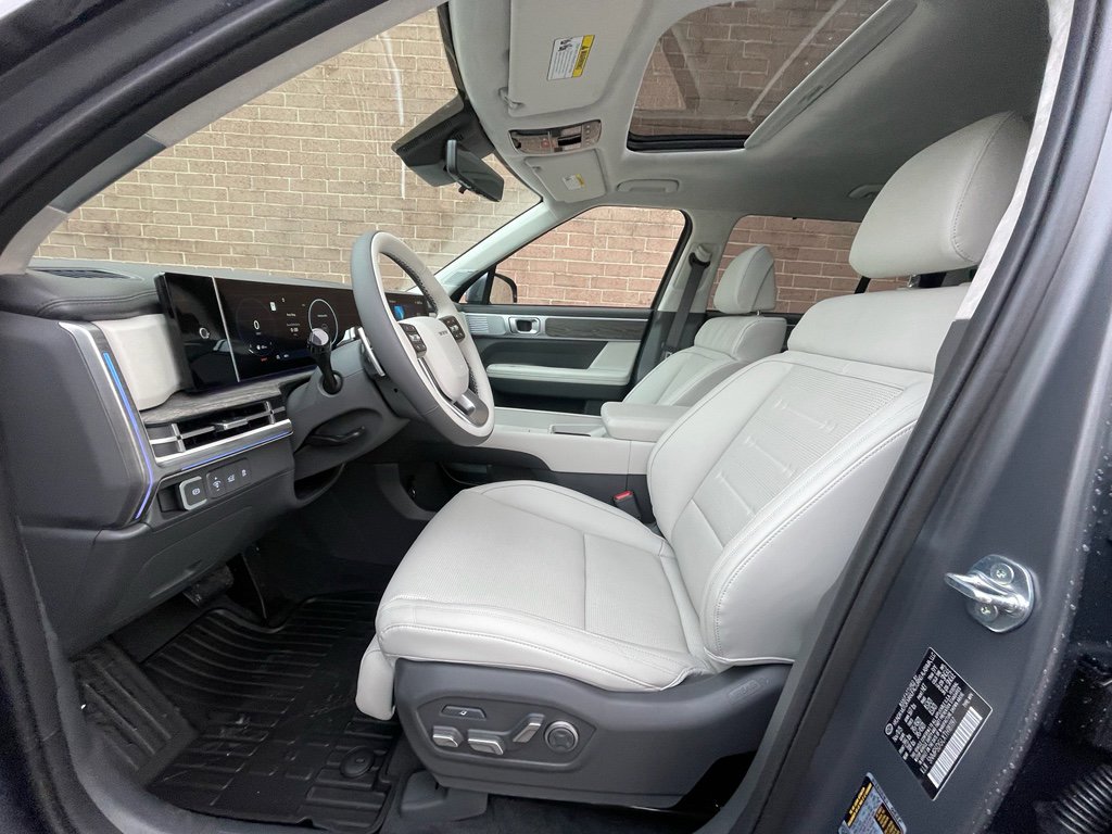 New 2026 Hyundai Santa Fe Calligraphy image 12