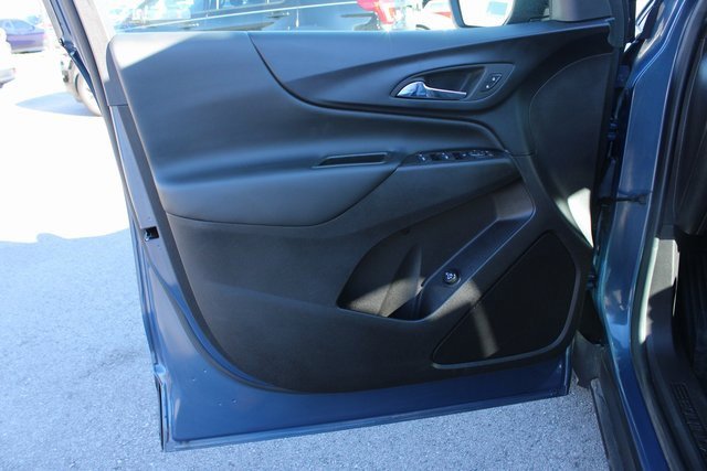 Used 2024 Chevrolet Equinox LT w/ LPO, Floor Liner Package image 10