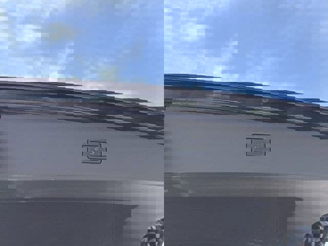 Used 2024 Volkswagen Tiguan SEL R-Line AWD/4WD image 15