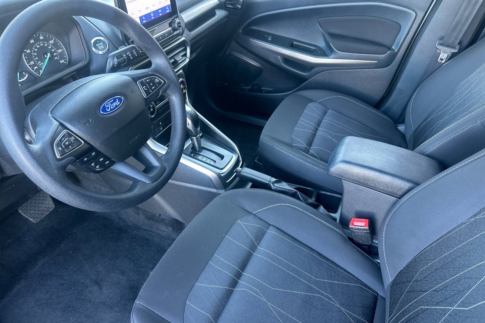 Used 2022 Ford EcoSport SE w/ SE Convenience Package image 10