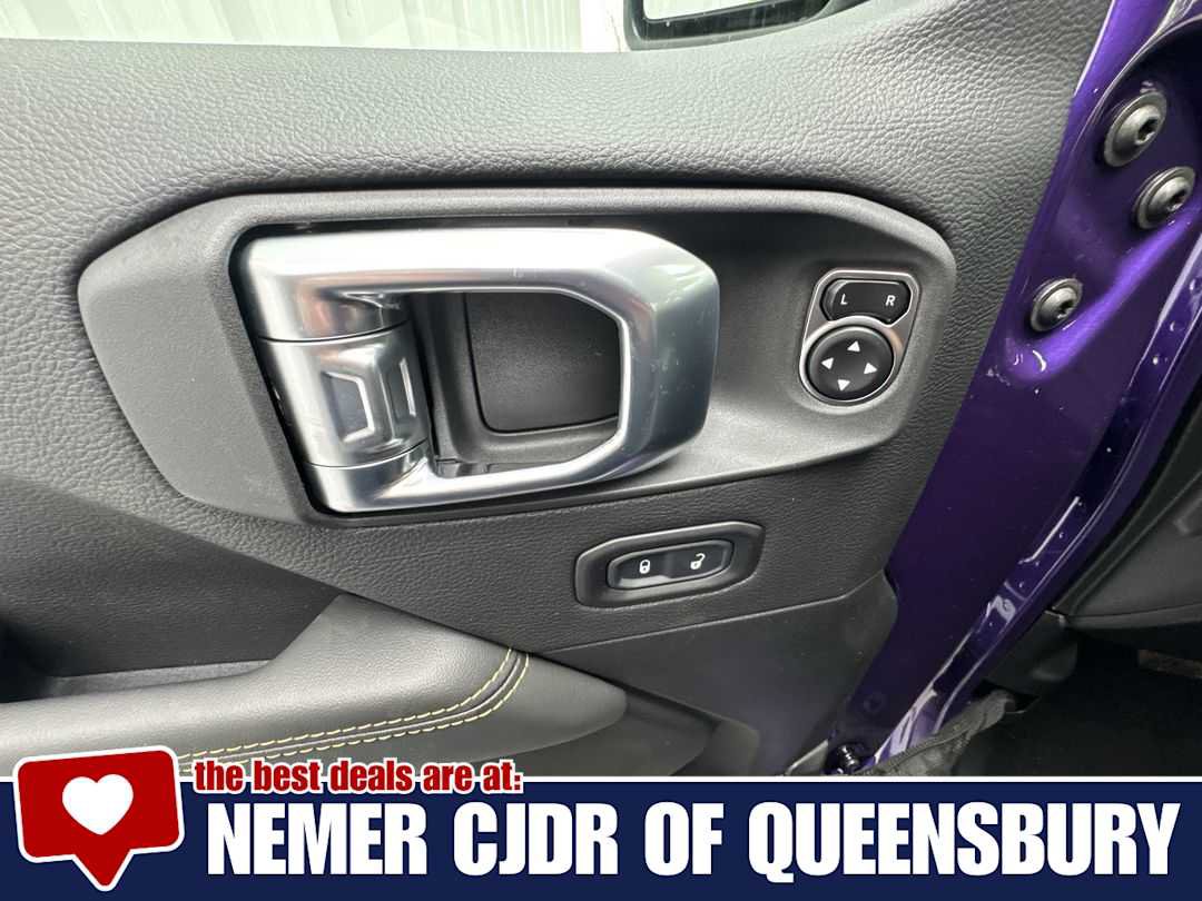 New 2026 Jeep Gladiator Sport AWD/4WD image 13