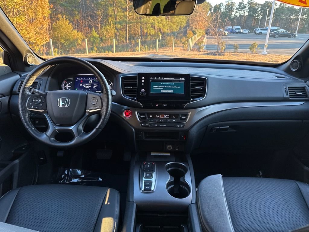 Used 2023 Honda Passport EX-L image 16