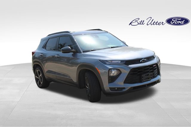 Used 2021 Chevrolet TrailBlazer RS w/ Sun and Liftgate Package FWD image 3