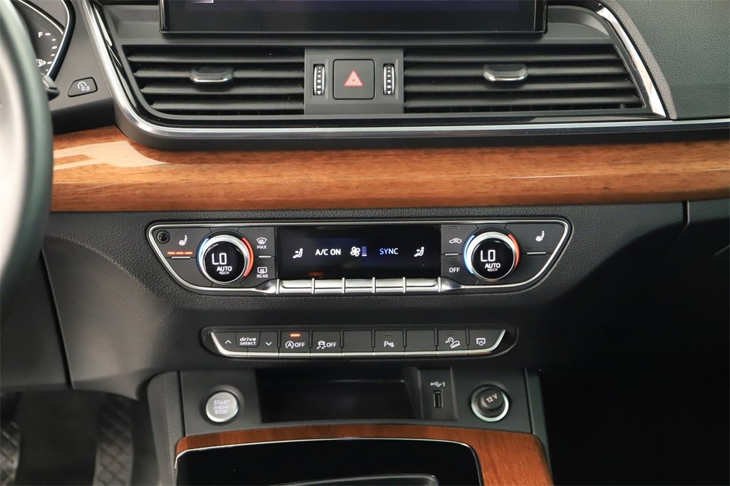 Certified 2023 Audi Q5 2.0T Premium w/ Convenience Package image 20