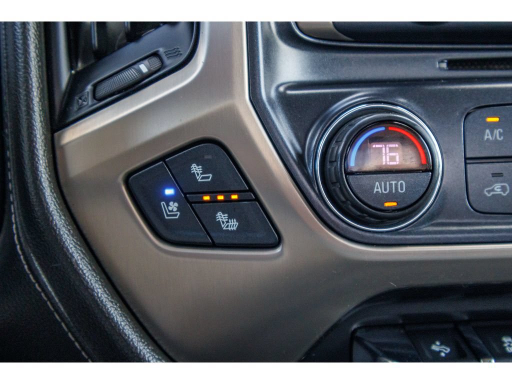 Used 2018 GMC Sierra 2500 Denali w/ Duramax Plus Package AWD/4WD image 25