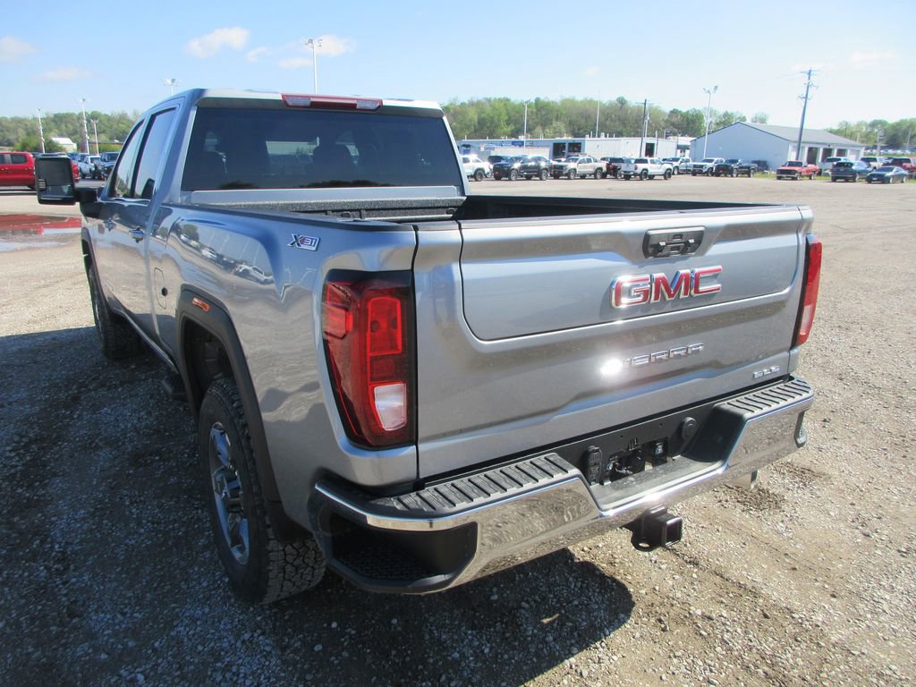 New 2026 GMC Sierra 2500 SLE w/ SLE Value Package; image 7