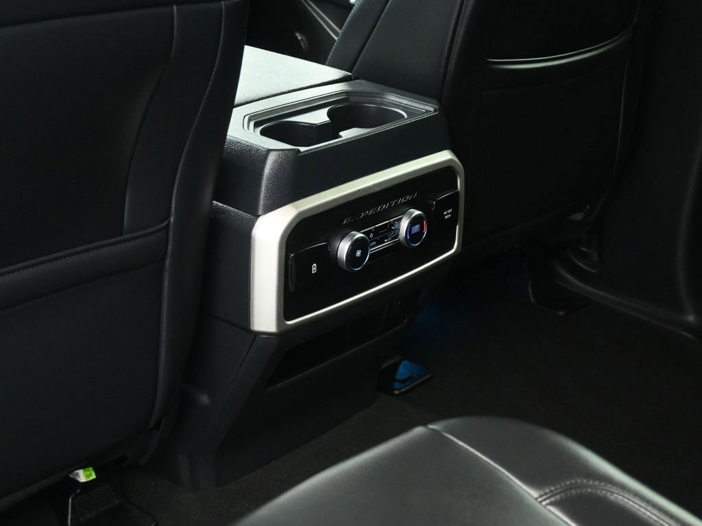 Certified 2024 Ford Expedition Max XLT image 20