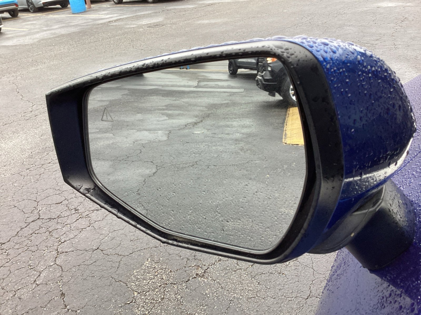 Used 2025 Kia Sportage EX image 32