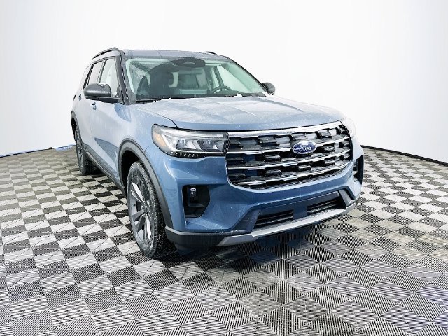 New 2026 Ford Explorer Active w/ Active Comfort Package AWD/4WD image 2