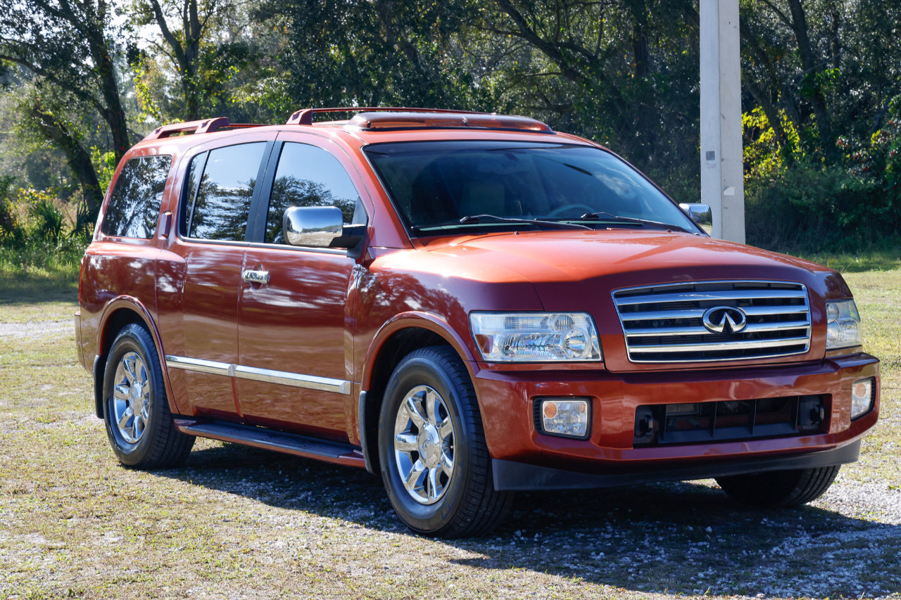Used 2004 INFINITI QX56 2WD w/ Smart Vision Pkg image 15