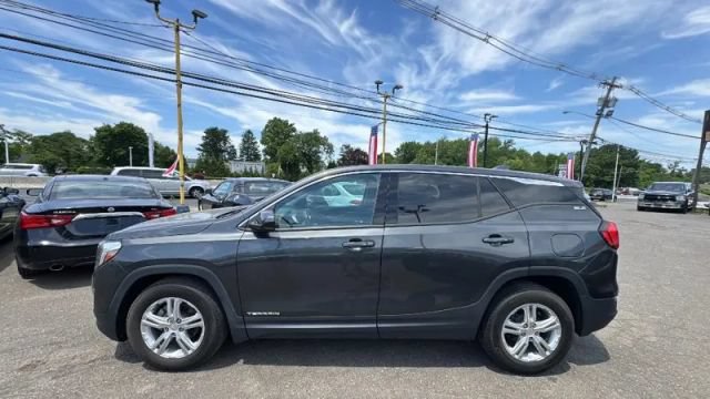 Used 2020 GMC Terrain SLE FWD image 8