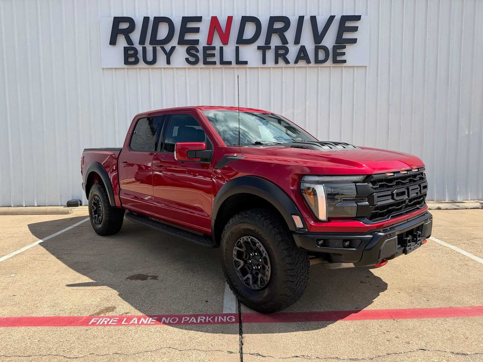 Used 2024 Ford F150 Raptor w/ Equipment Group 803A Raptor R AWD/4WD image 9
