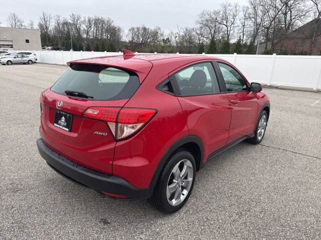 Used 2017 Honda HR-V LX image 5