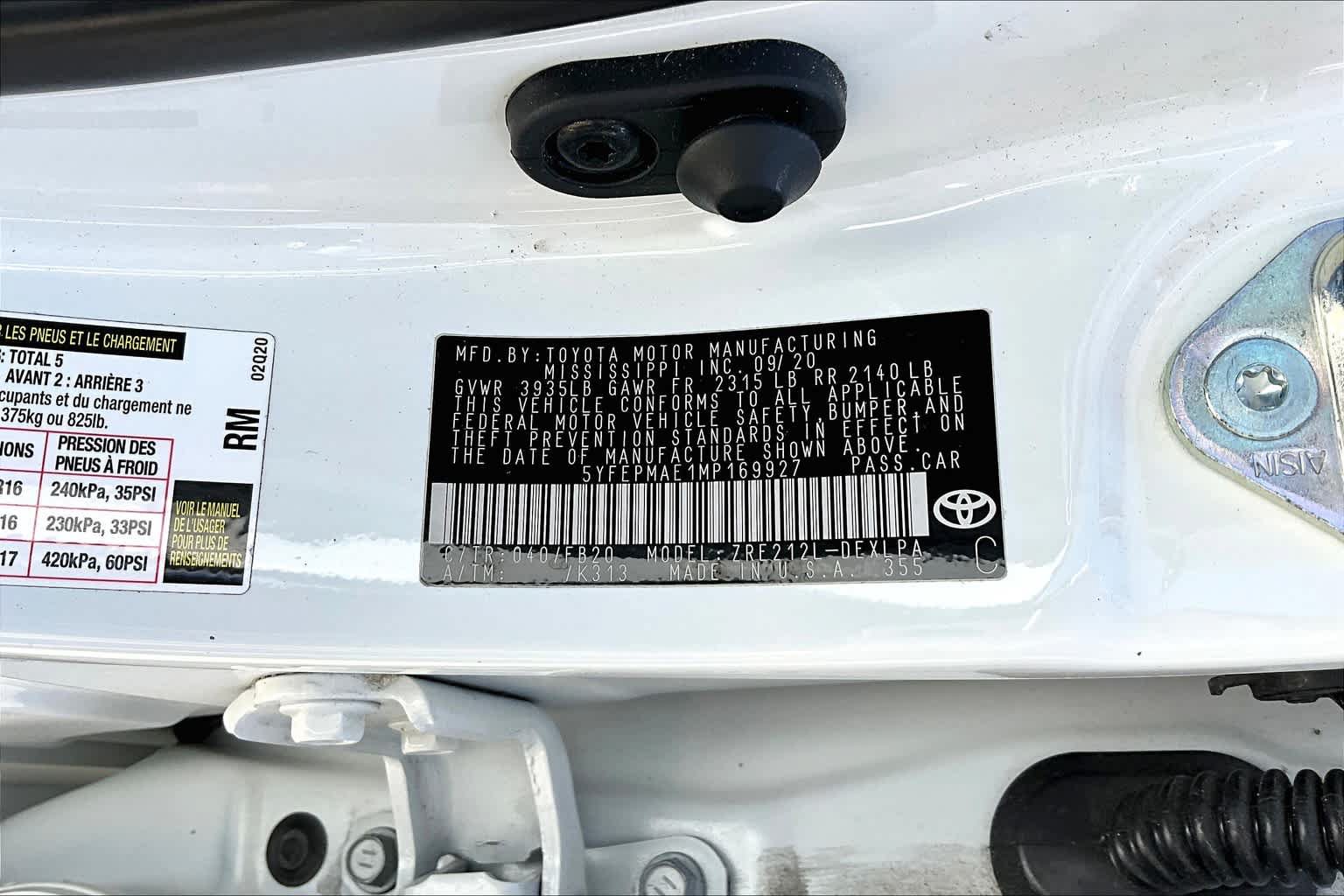 Used 2021 Toyota Corolla LE FWD image 36