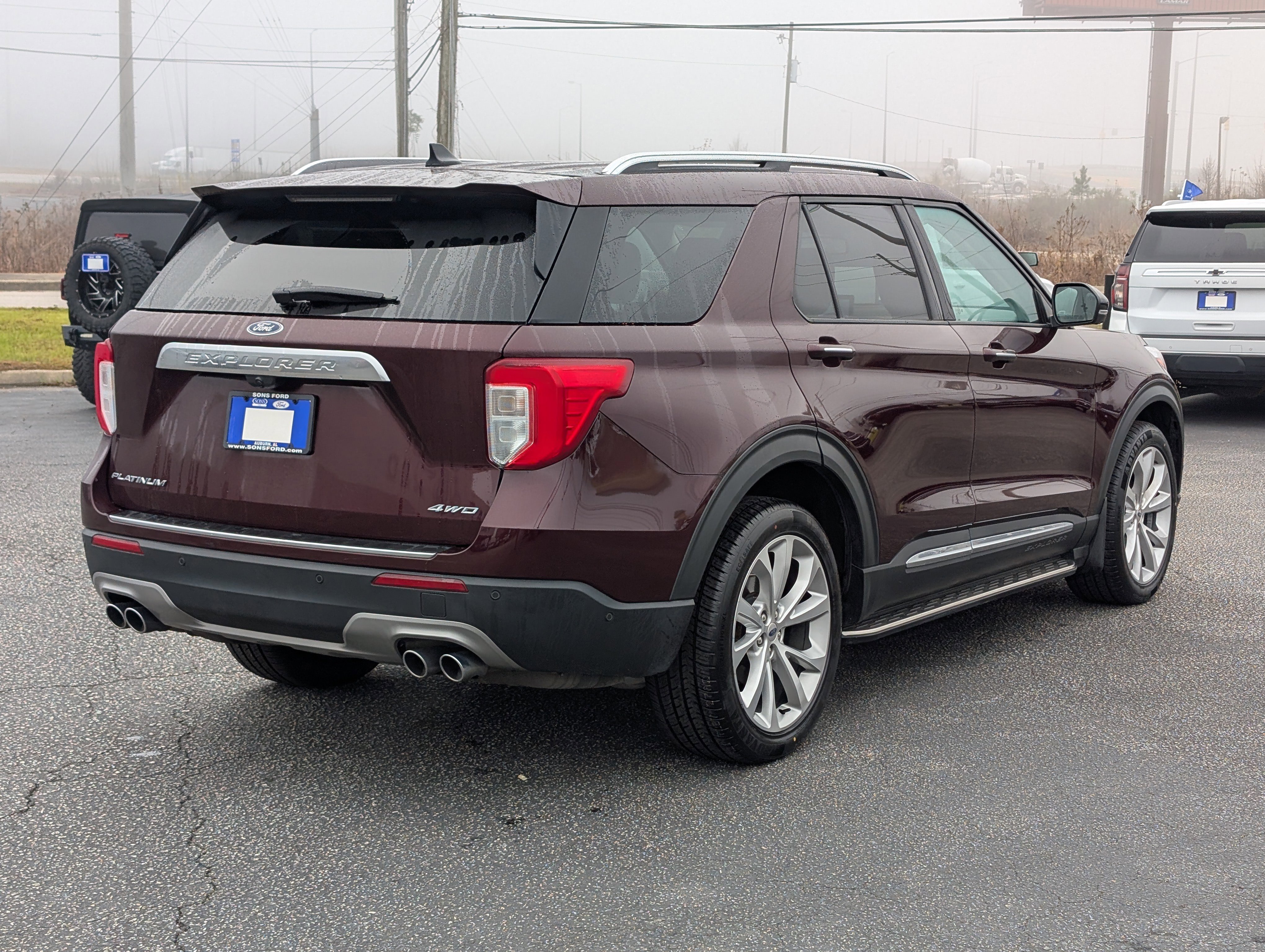 Used 2022 Ford Explorer Platinum w/ Equipment Group 601A image 9