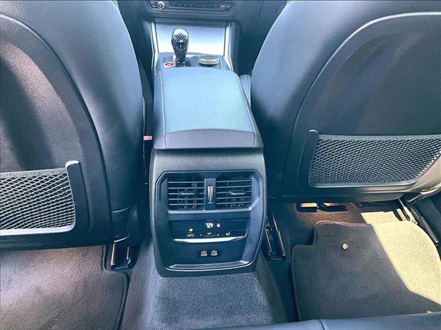 Used 2022 BMW 330e w/ Driving Assistance Package RWD image 26