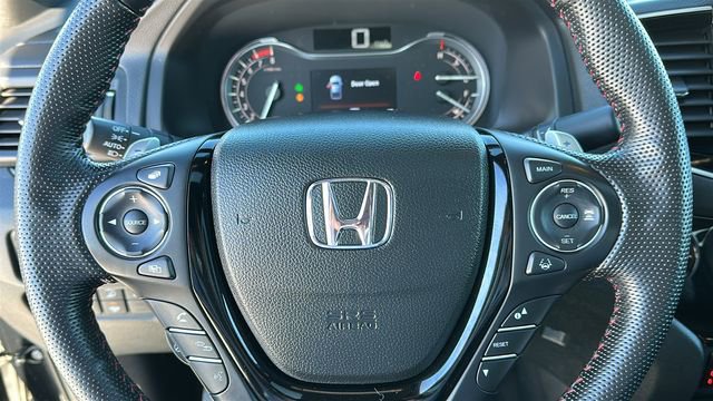 Used 2023 Honda Ridgeline Black Edition image 13