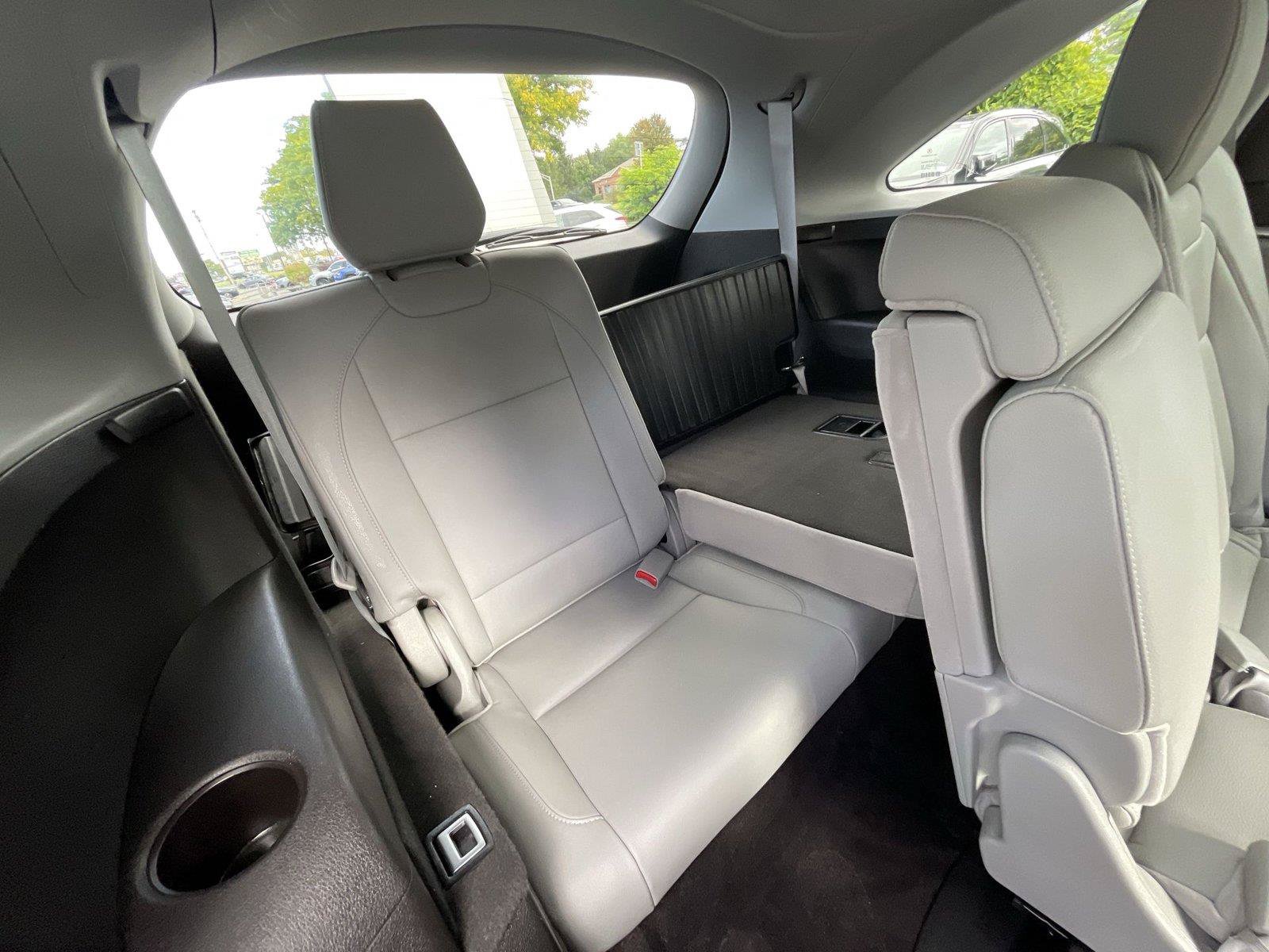 Used 2020 Acura MDX SH-AWD image 23