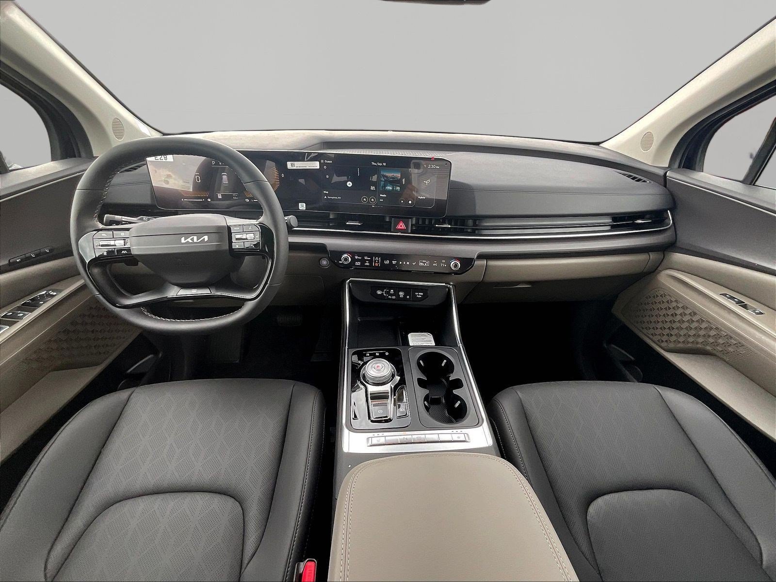 New 2027 Kia Carnival EX FWD image 10