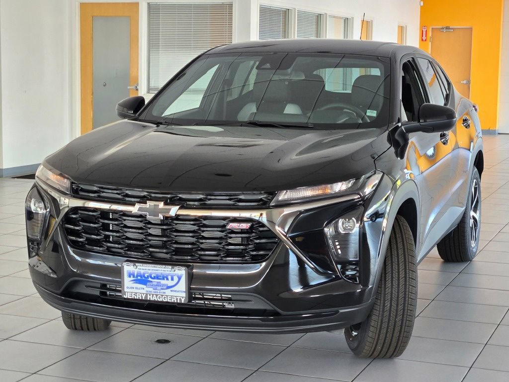 New 2026 Chevrolet Trax RS w/ Driver Confidence Package FWD image 4