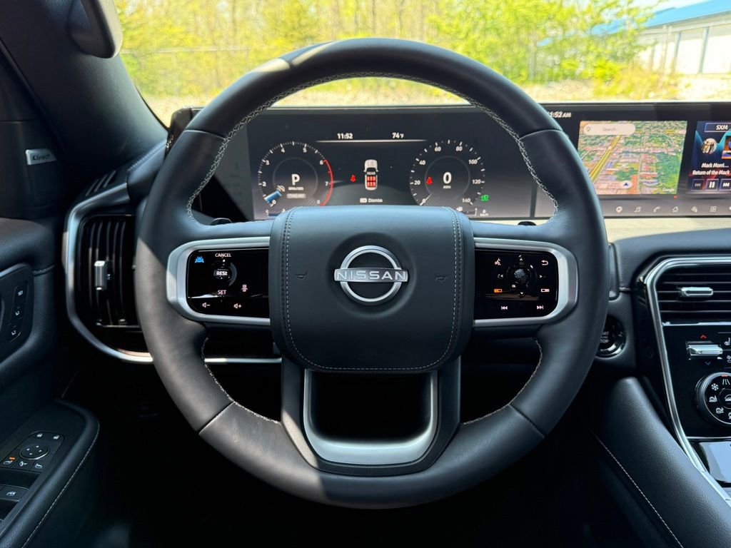 Used 2025 Nissan Armada Platinum Reserve AWD/4WD image 18