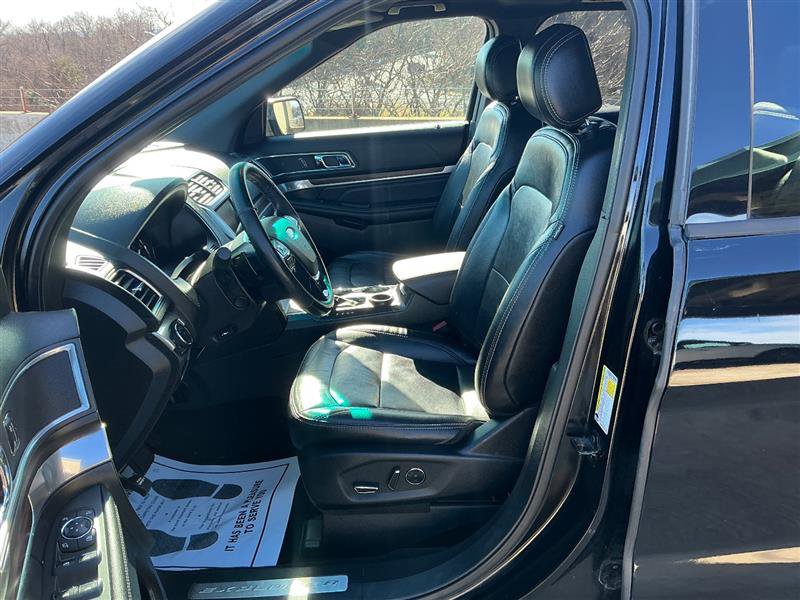 Used 2016 Ford Explorer Limited w/ Equipment Group 301A image 25