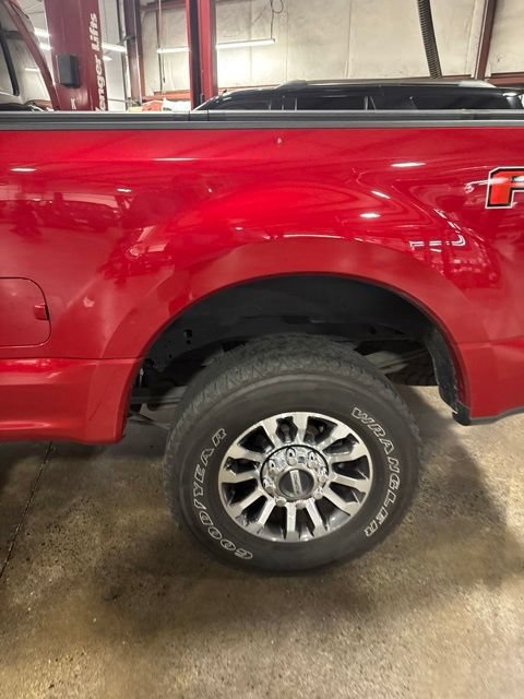 Used 2022 Ford F250 Lariat w/ Lariat Value Package AWD/4WD image 11