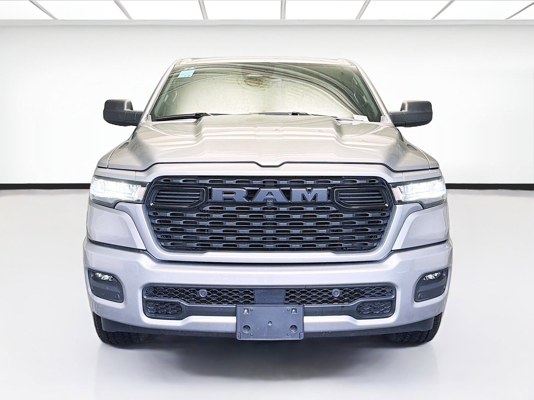 Used 2025 RAM 1500 Tradesman image 2