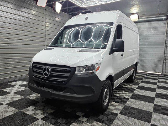 Used 2024 Mercedes-Benz Sprinter 2500 image 36