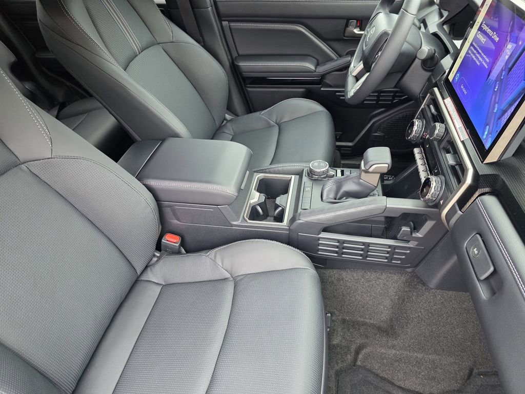 Used 2025 Toyota 4Runner Limited image 11