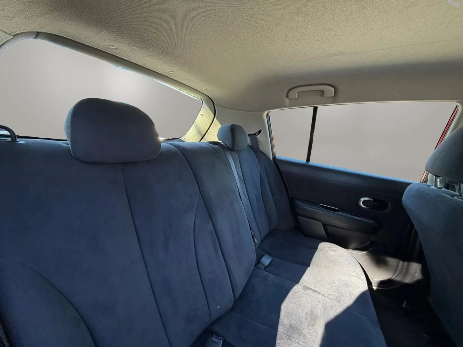 Used 2007 Nissan Versa 1.8 S w/ PWR Pkg FWD image 23