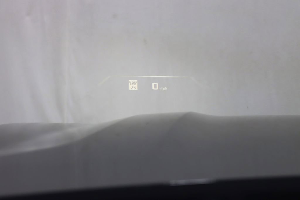 Used 2024 BMW X7 M60i w/ Executive Package image 16