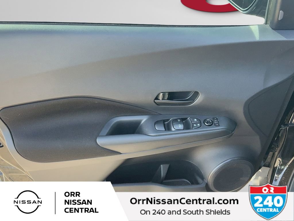 Used 2024 Nissan Kicks S image 16