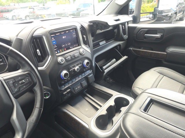Used 2022 GMC Sierra 2500 Denali w/ Denali Ultimate Package image 22