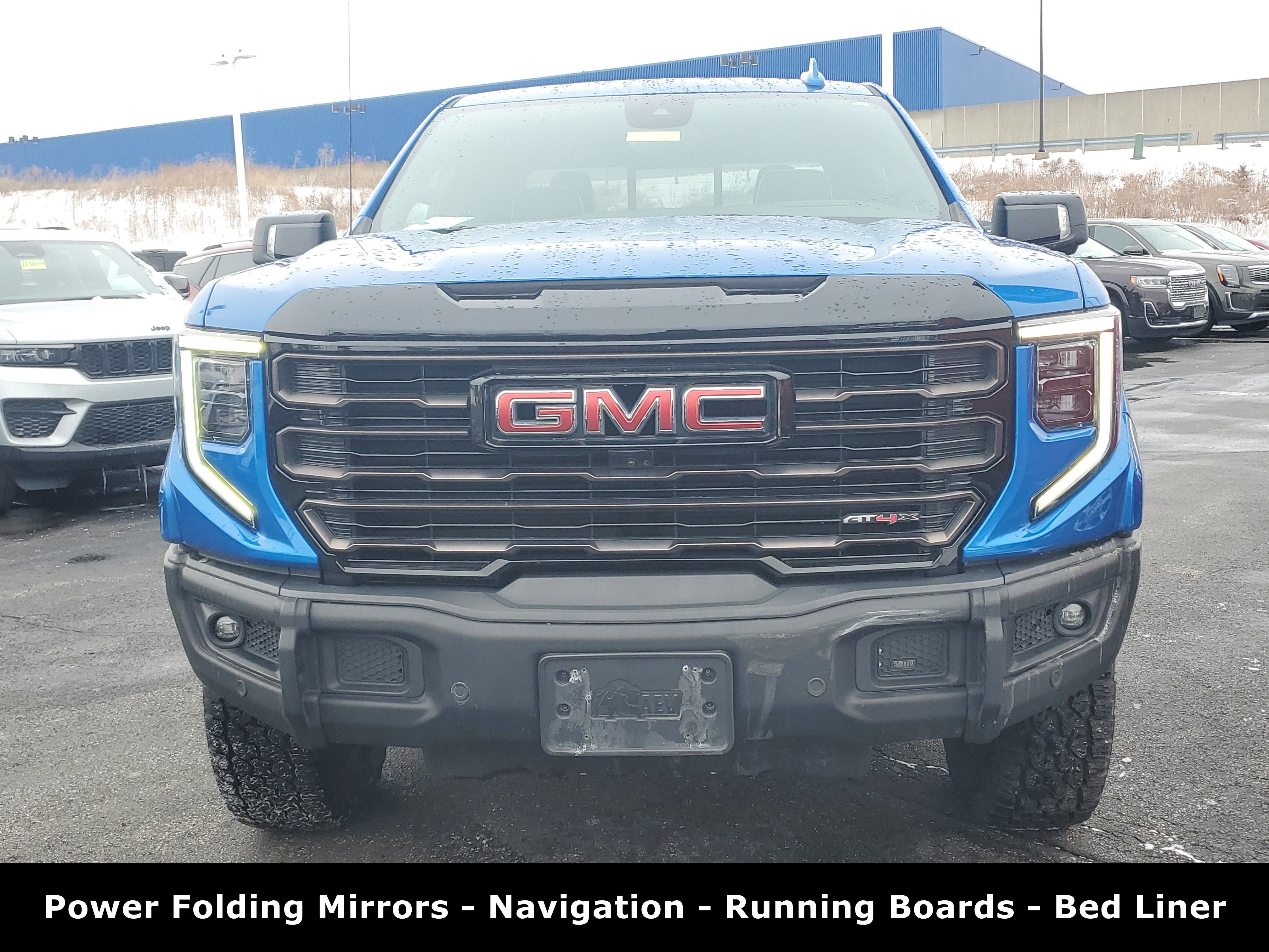 Used 2024 GMC Sierra 1500 AT4X image 2