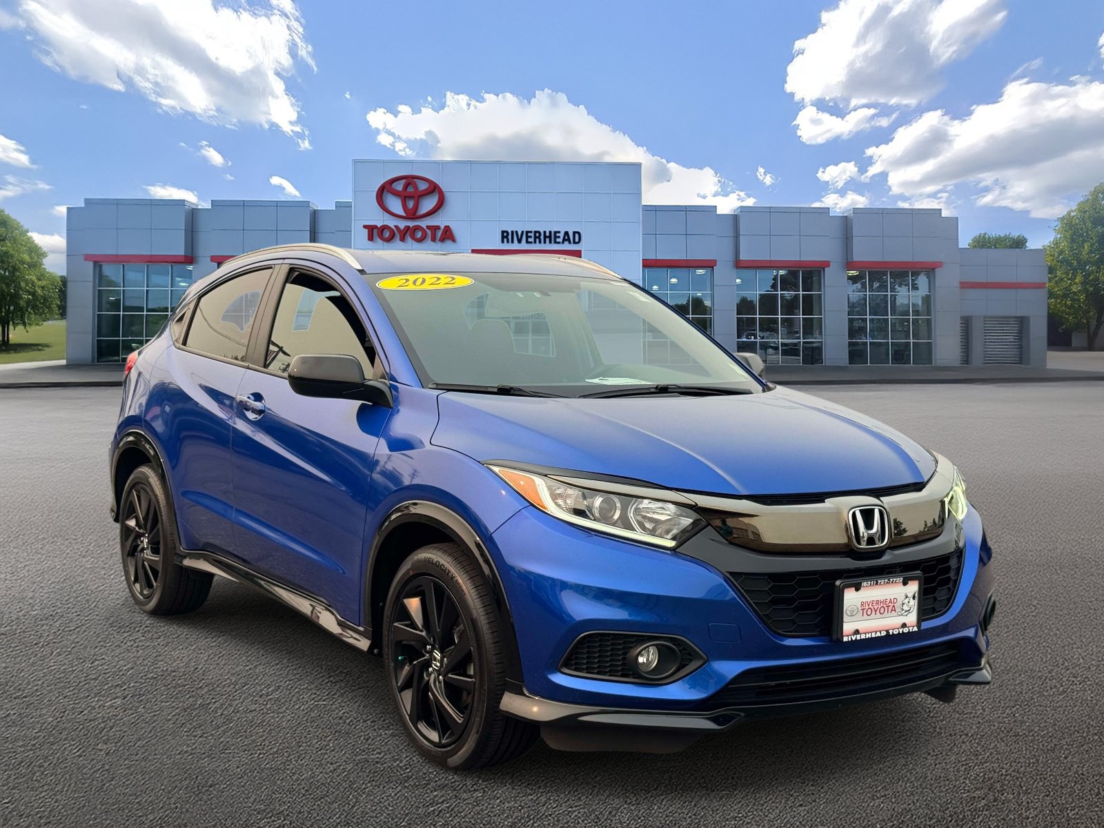 Used 2022 Honda HR-V Sport image 2