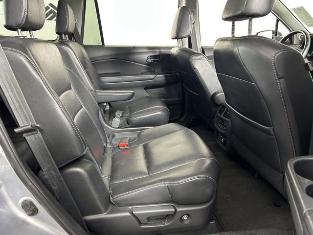 Used 2016 Honda Pilot Elite image 10