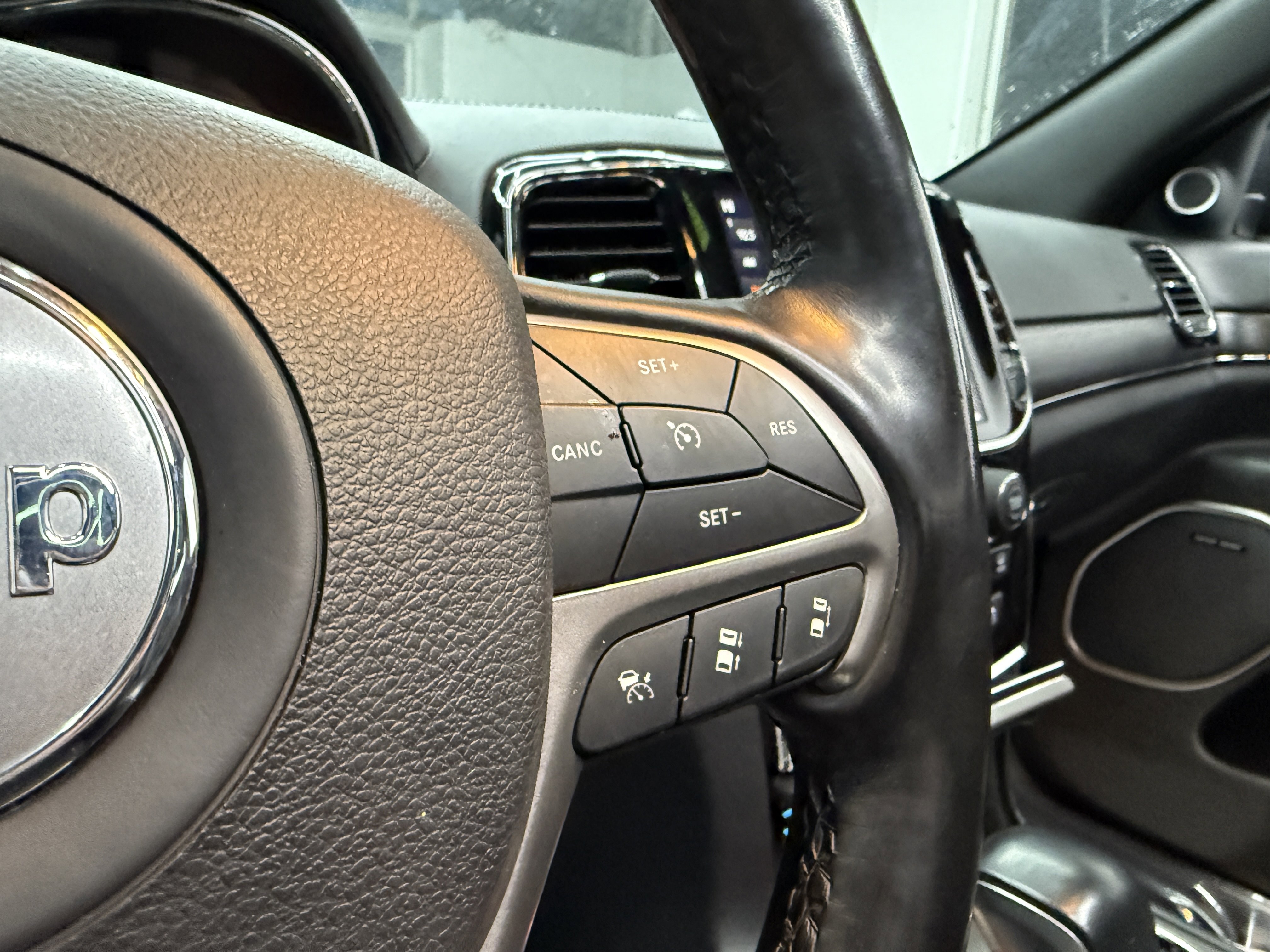 Used 2021 Jeep Grand Cherokee High Altitude image 17