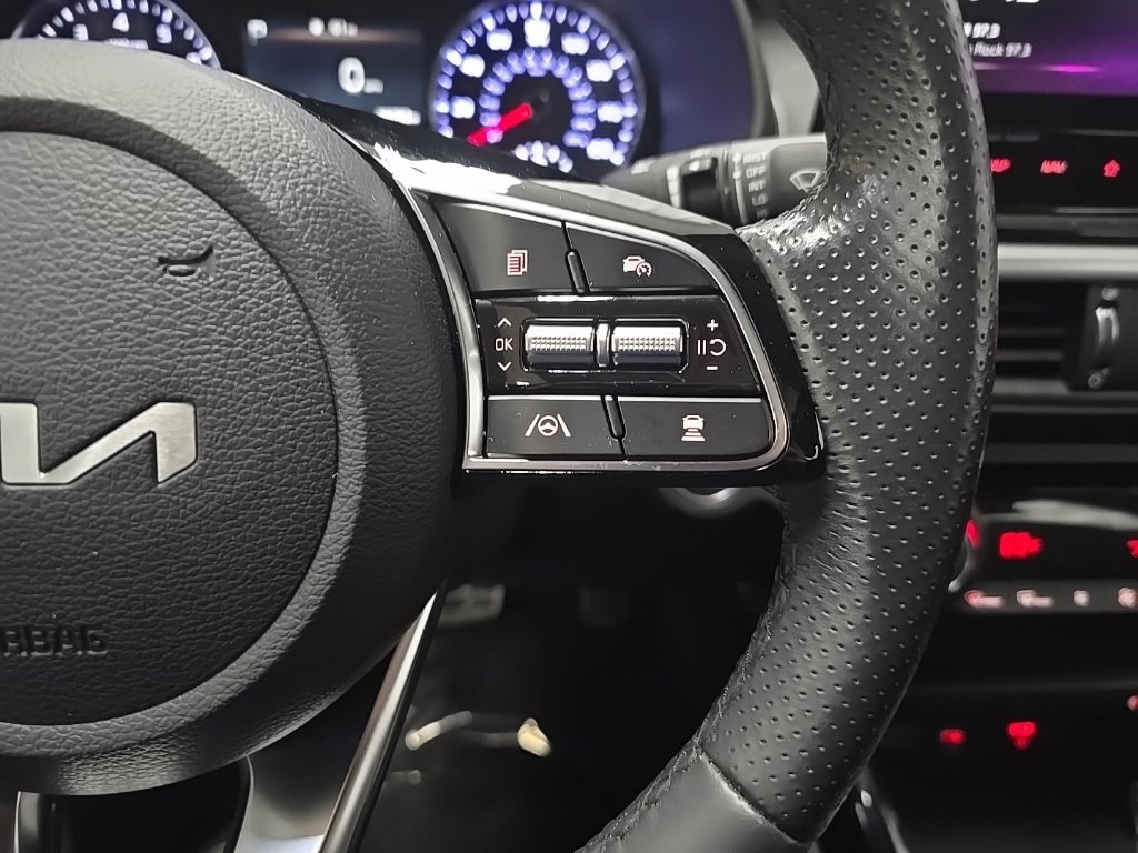 Used 2024 Kia Forte GT-Line w/ GT-Line Premium Package FWD image 21