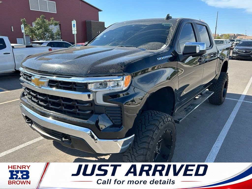 Used 2022 Chevrolet Silverado 1500 LT w/ Safety Package