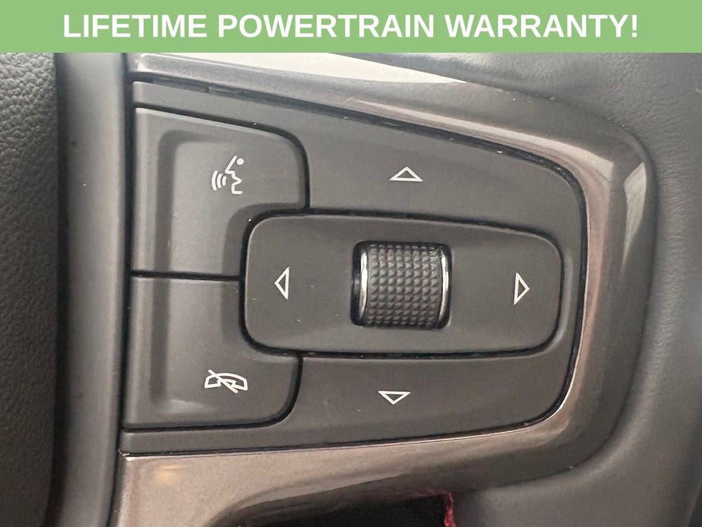 Used 2024 Chevrolet Suburban RST w/ Luxury Package image 8