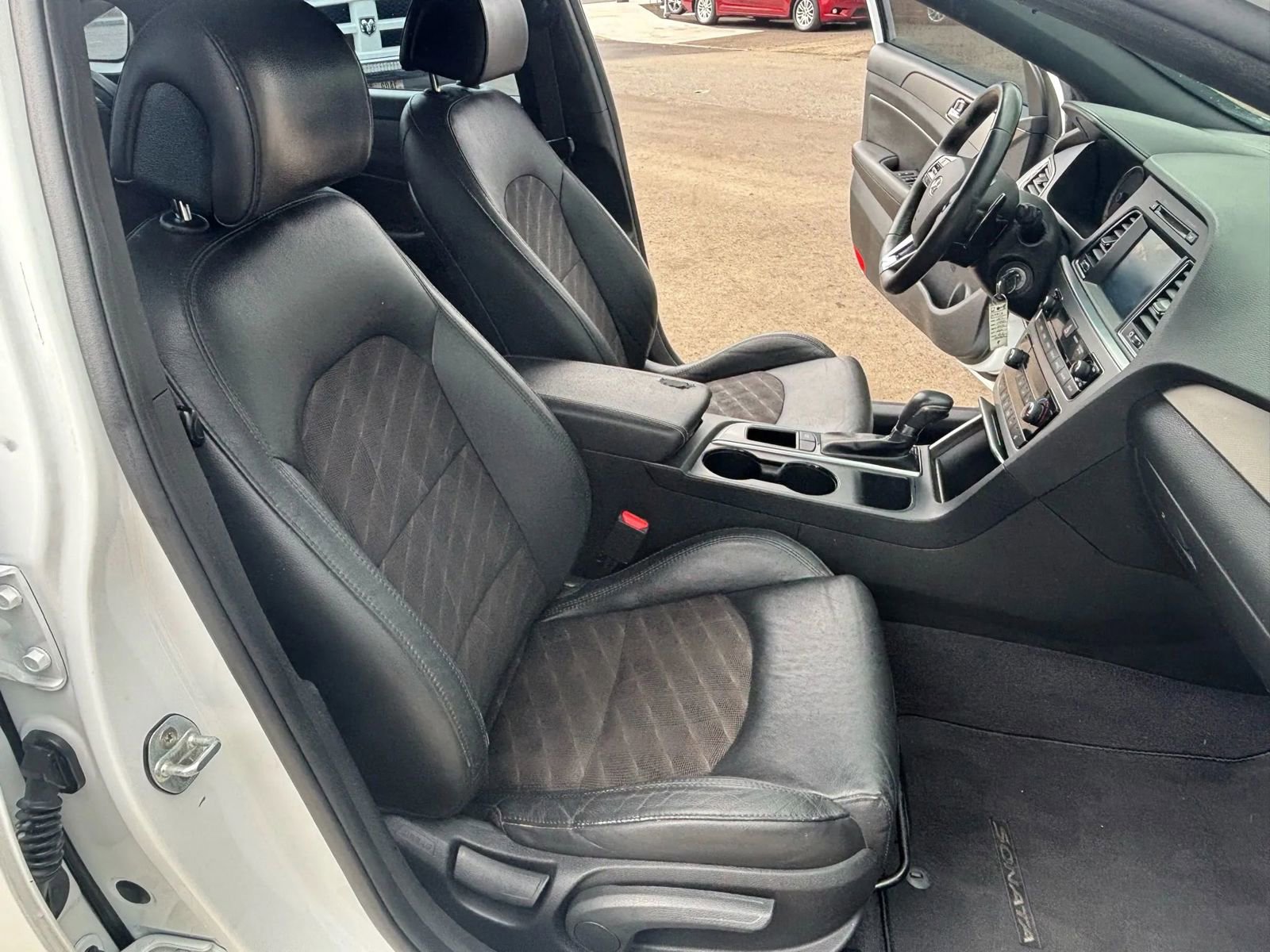 Used 2017 Hyundai Sonata Sport 2.0T image 16