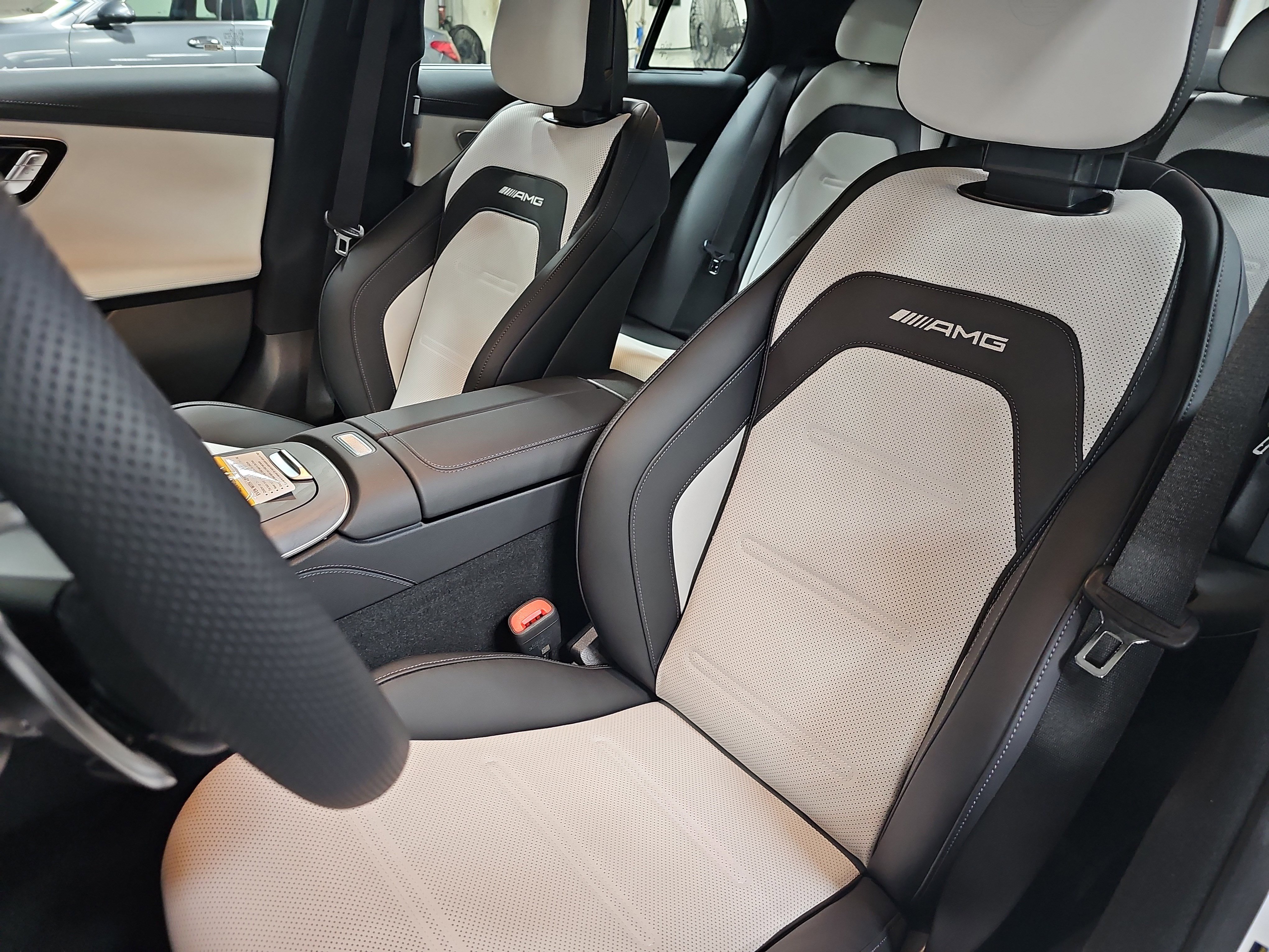 New 2026 Mercedes-Benz E 53 AMG e 4MATIC Sedan image 16