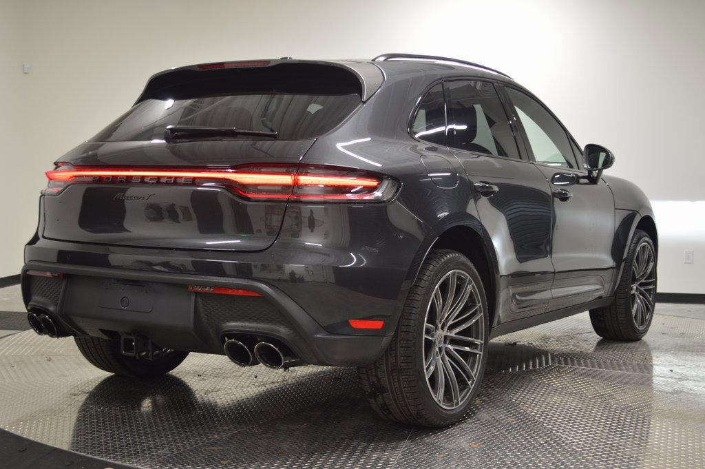 Used 2025 Porsche Macan image 7
