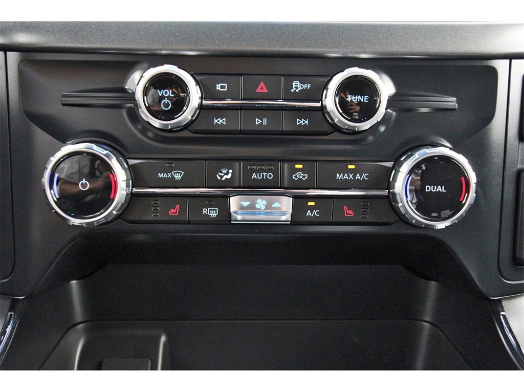 New 2025 Ford F150 XLT w/ Equipment Group 302A MID image 21