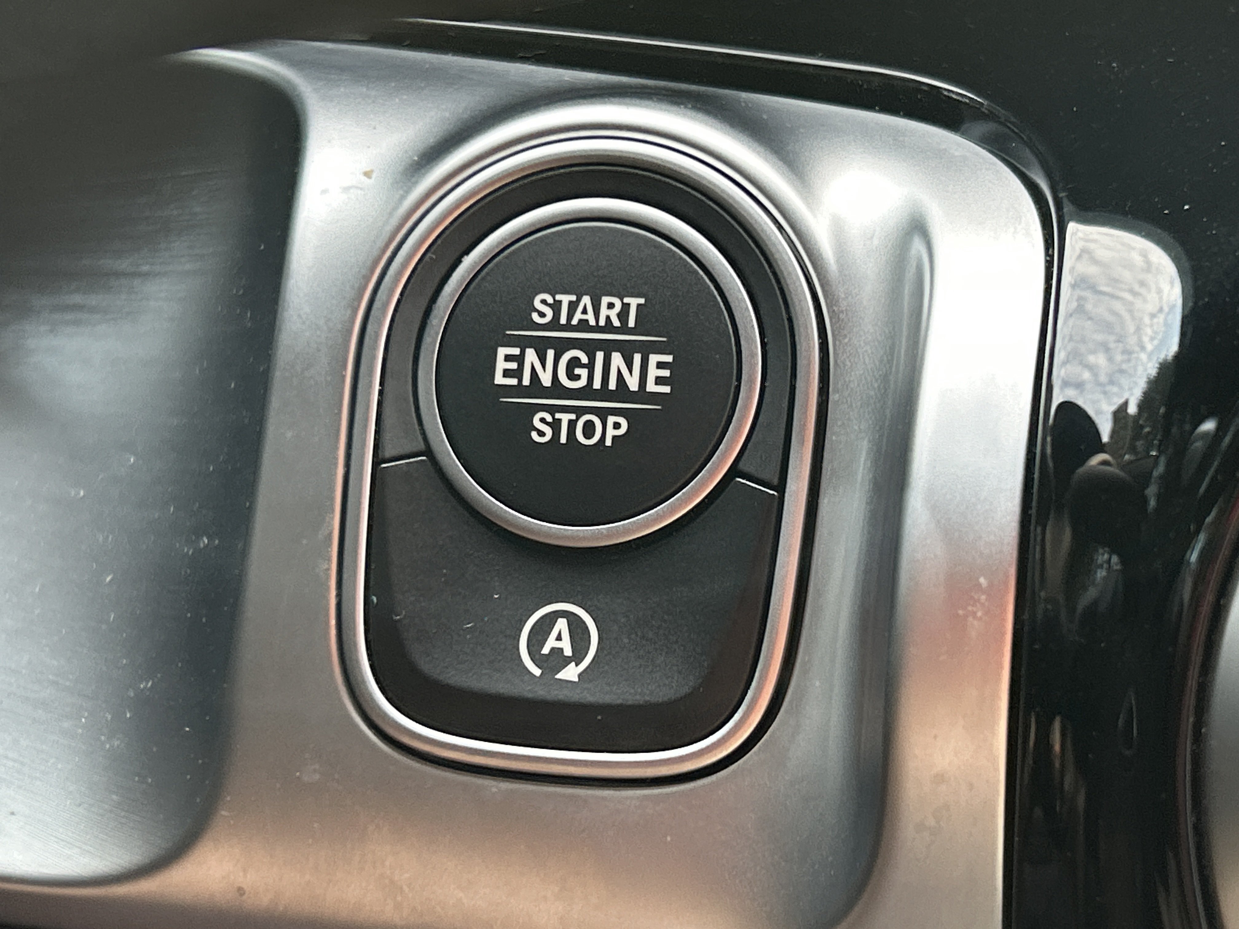 Certified 2024 Mercedes-Benz GLB 250 image 29