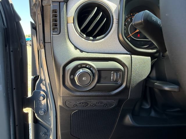 New 2026 Jeep Wrangler Unlimited Sport AWD/4WD image 18
