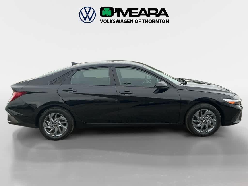 Used 2026 Hyundai Elantra Hybrid FWD image 6