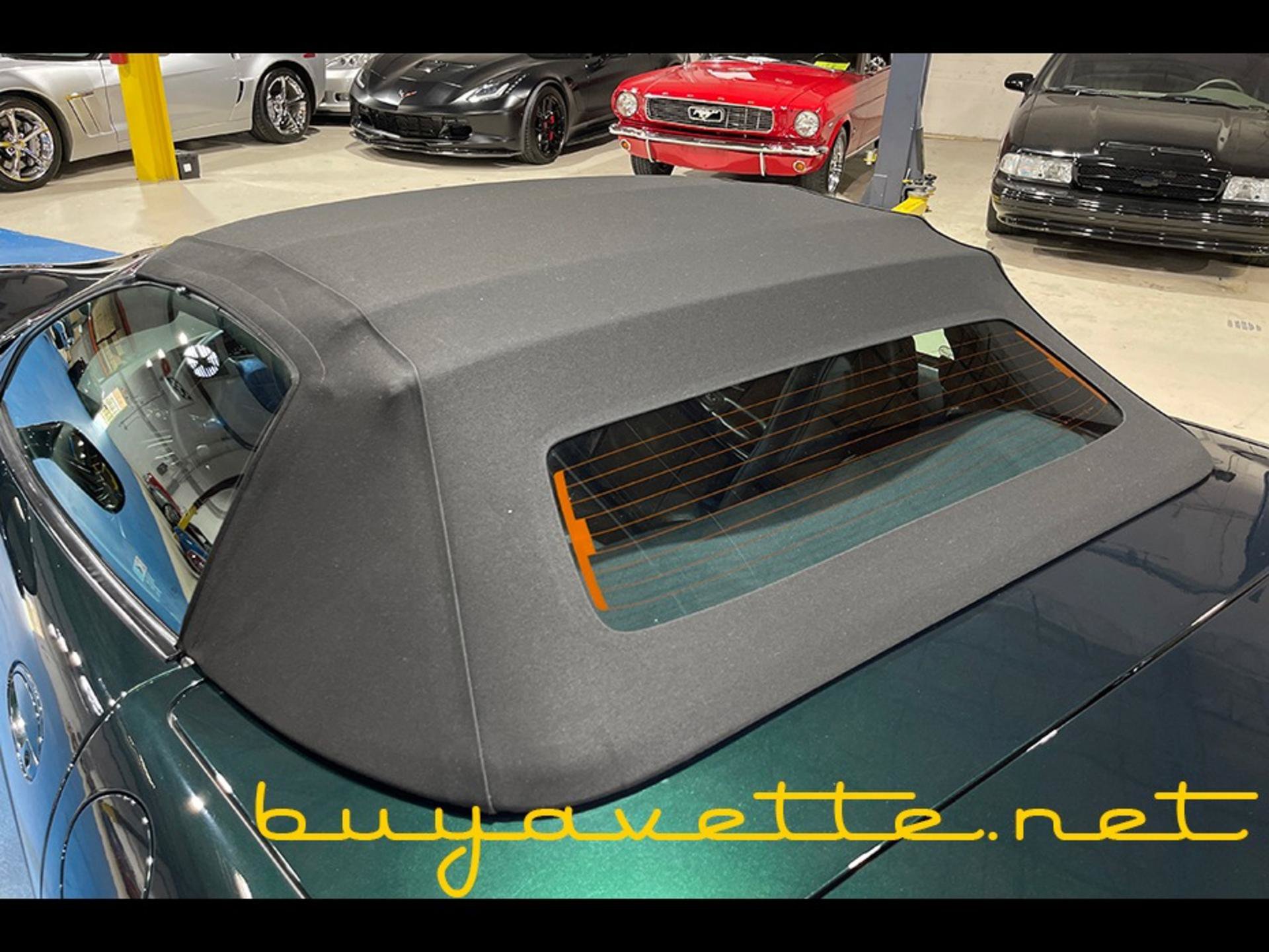 Used 2001 Chevrolet Corvette Convertible w/ Preferred Equipment Group2 RWD image 10